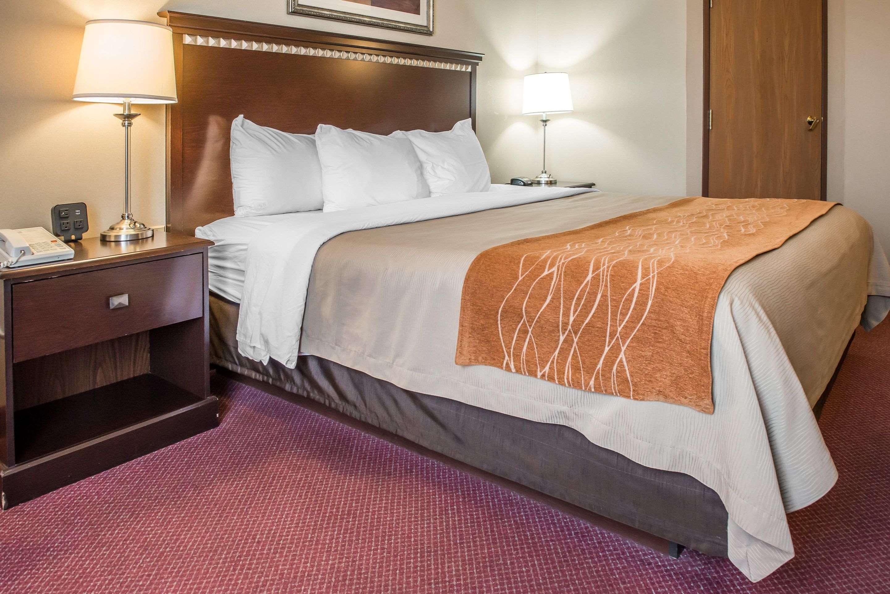 Wingate By Wyndham Pittsburgh New Stanton Hotel Ngoại thất bức ảnh